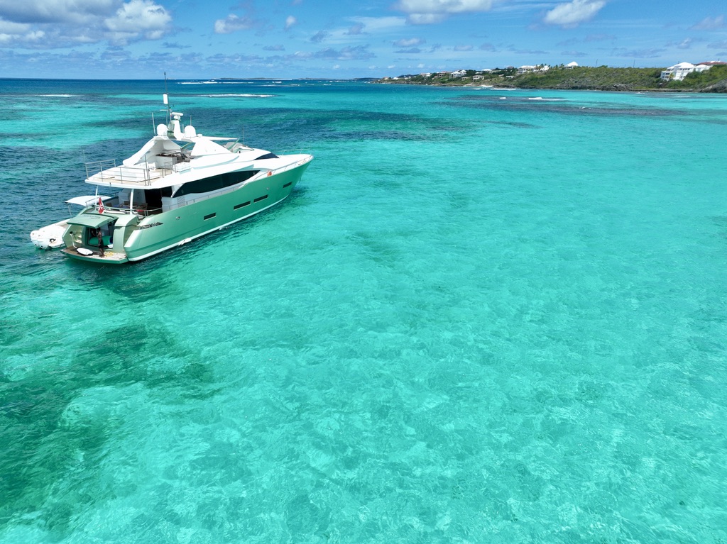 MANATEA anchored in the clear water of Shoal Bay East